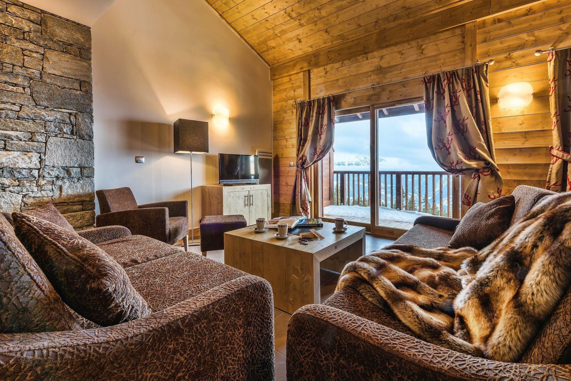 CGH Résidences&Spas Chalet Les Marmottons La Rosiere  Extérieur photo