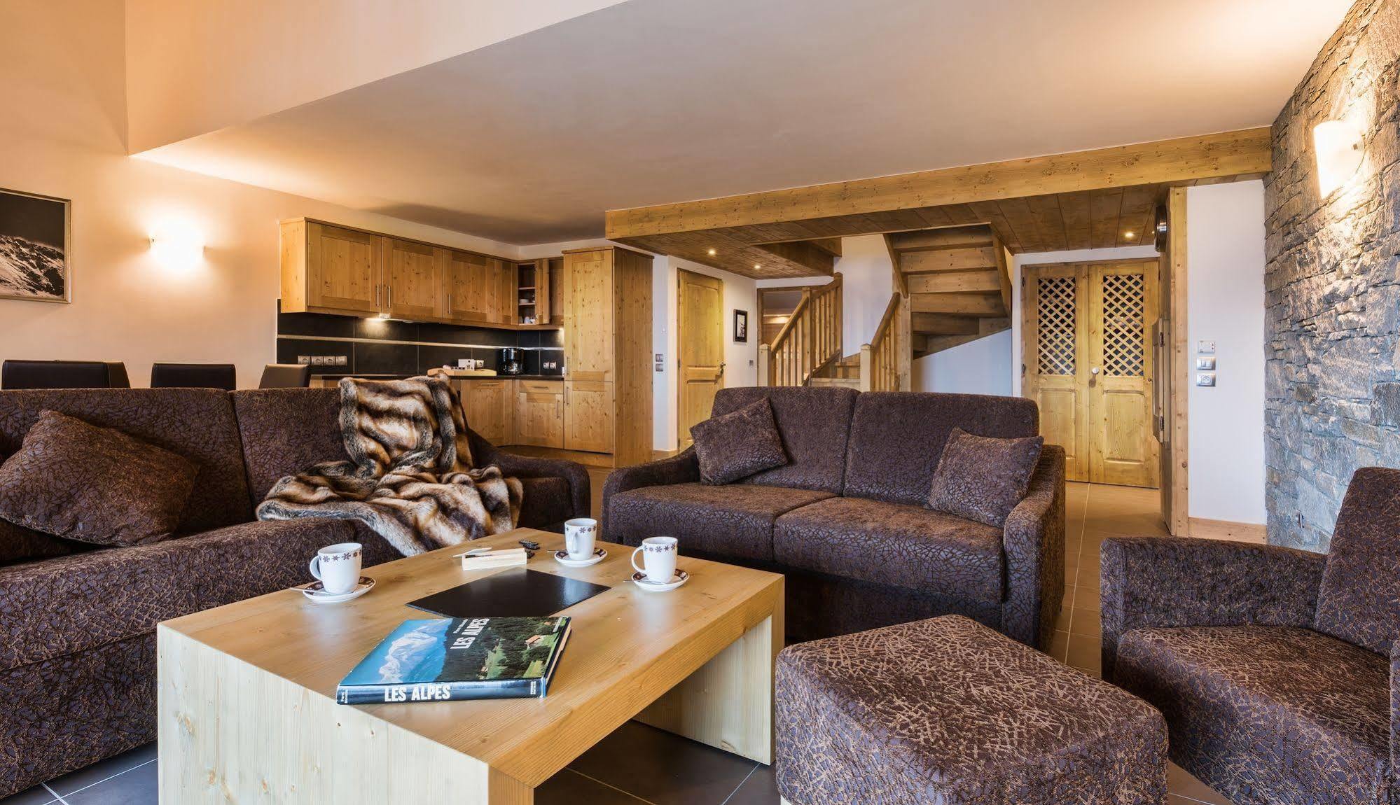 CGH Résidences&Spas Chalet Les Marmottons La Rosiere  Extérieur photo